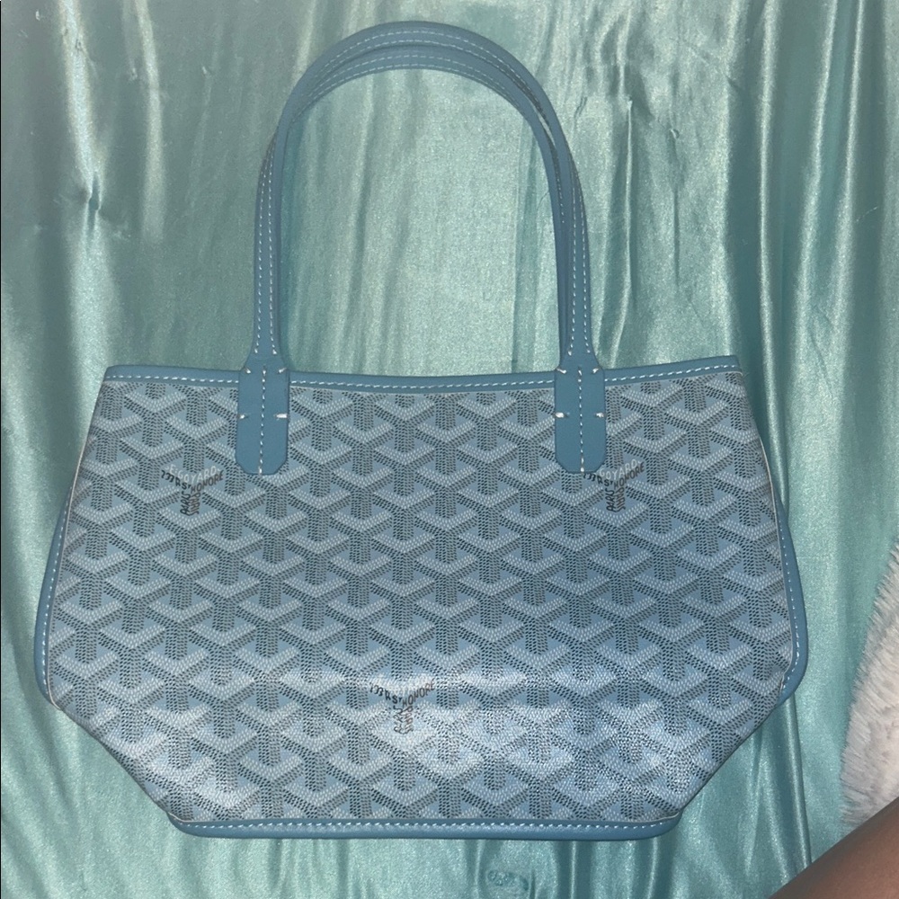 Blue Patterned Tote Bag luxury dupe